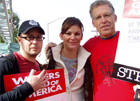 Damon Lindelof, Kristin Dos Santos, Carlton Cuse, Writers' Strike Damon Lindelof, Kristin Dos Santos, Carlton Cuse, Writers' Strike